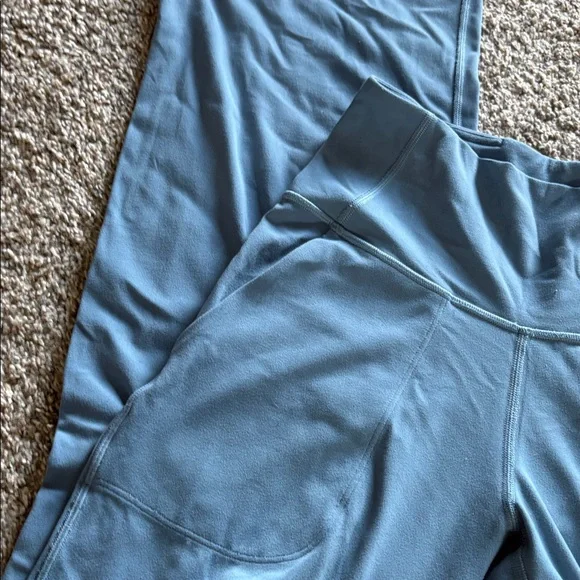 Blue Lululemon wide leg athletic pants. Size 4 - Picture 3 of 4